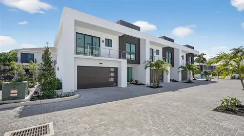 4656 SW 32nd Avenue Dania Beach FL 33312