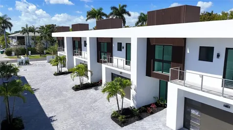 4656 SW 32nd Avenue Dania Beach FL 33312