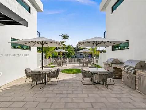 4656 SW 32nd Avenue Dania Beach FL 33312