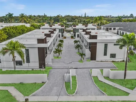4656 SW 32nd Avenue Dania Beach FL 33312