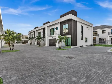 4656 SW 32nd Avenue Dania Beach FL 33312