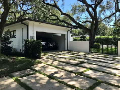 2602 San Domingo Street Coral Gables FL 33134