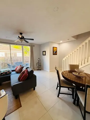 2279 NE 42nd Circle Homestead FL 33033