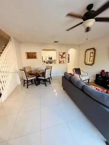 2279 NE 42nd Circle Homestead FL 33033