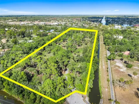 12033 Acme Road Wellington FL 33414