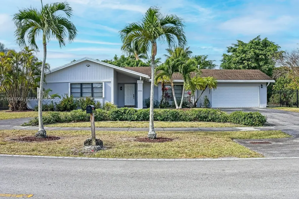 10900 SW 124th Road Miami FL 33176