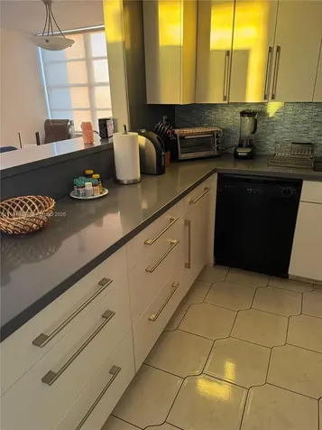 2750 NE 183rd Street Aventura FL 33160