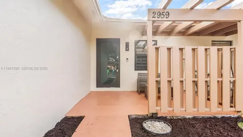 2959 NW 110th Avenue Sunrise FL 33322