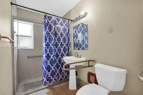 251 Avenue O Riviera Beach FL 33404