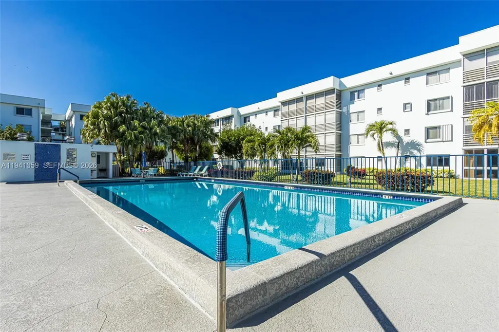 6698 N 10th Avenue N Lake Worth FL 33467