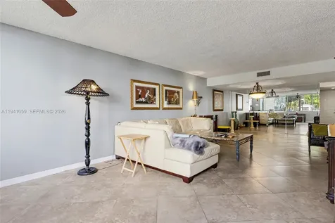 6698 N 10th Avenue N Lake Worth FL 33467
