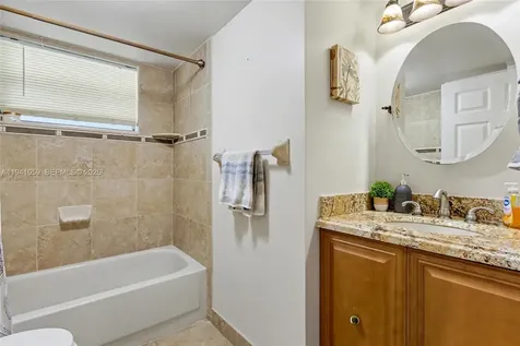6698 N 10th Avenue N Lake Worth FL 33467