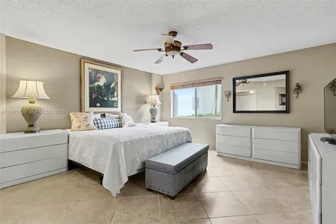 6698 N 10th Avenue N Lake Worth FL 33467