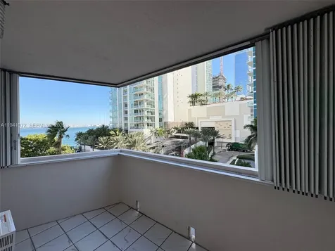 505 NE 30th Street Miami FL 33137