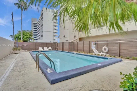 505 NE 30th Street Miami FL 33137