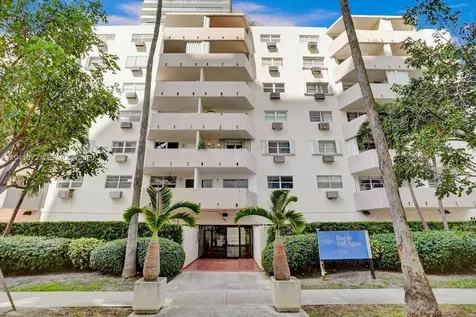 505 NE 30th Street Miami FL 33137