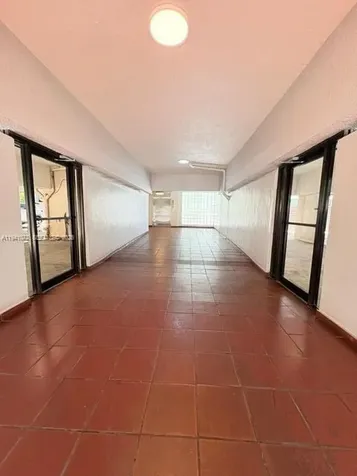 505 NE 30th Street Miami FL 33137