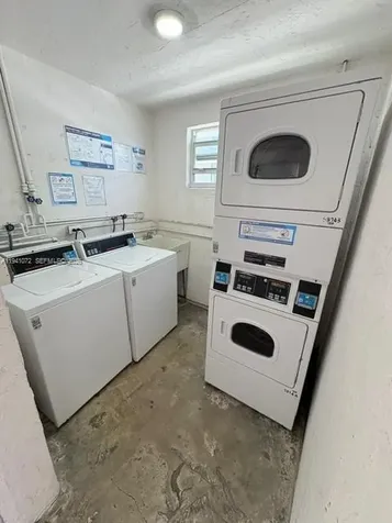 505 NE 30th Street Miami FL 33137