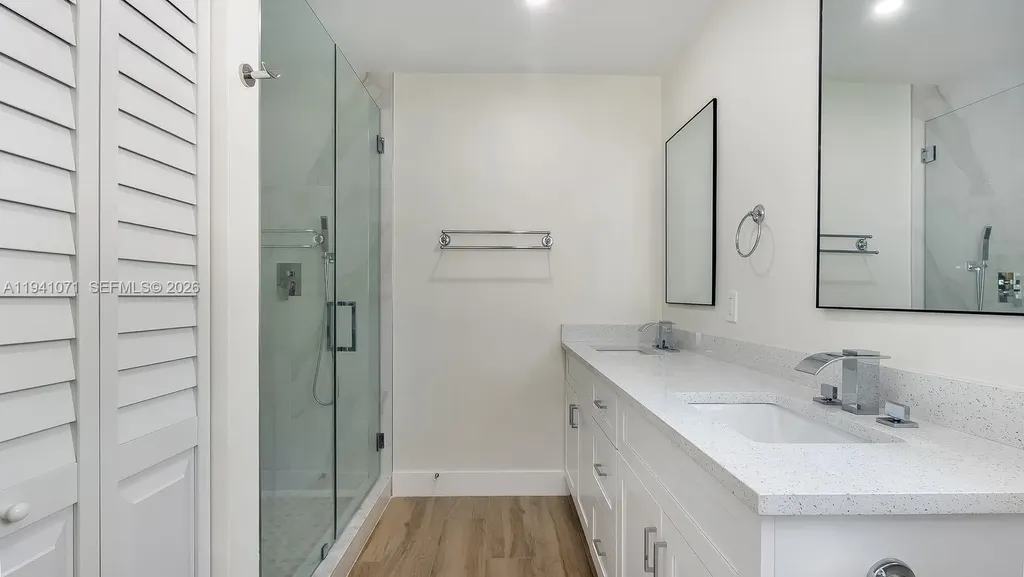 5713 NE 17th Terrace Fort Lauderdale FL 33334