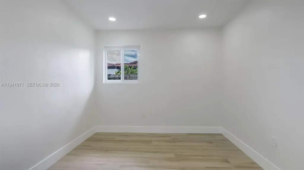 5713 NE 17th Terrace Fort Lauderdale FL 33334