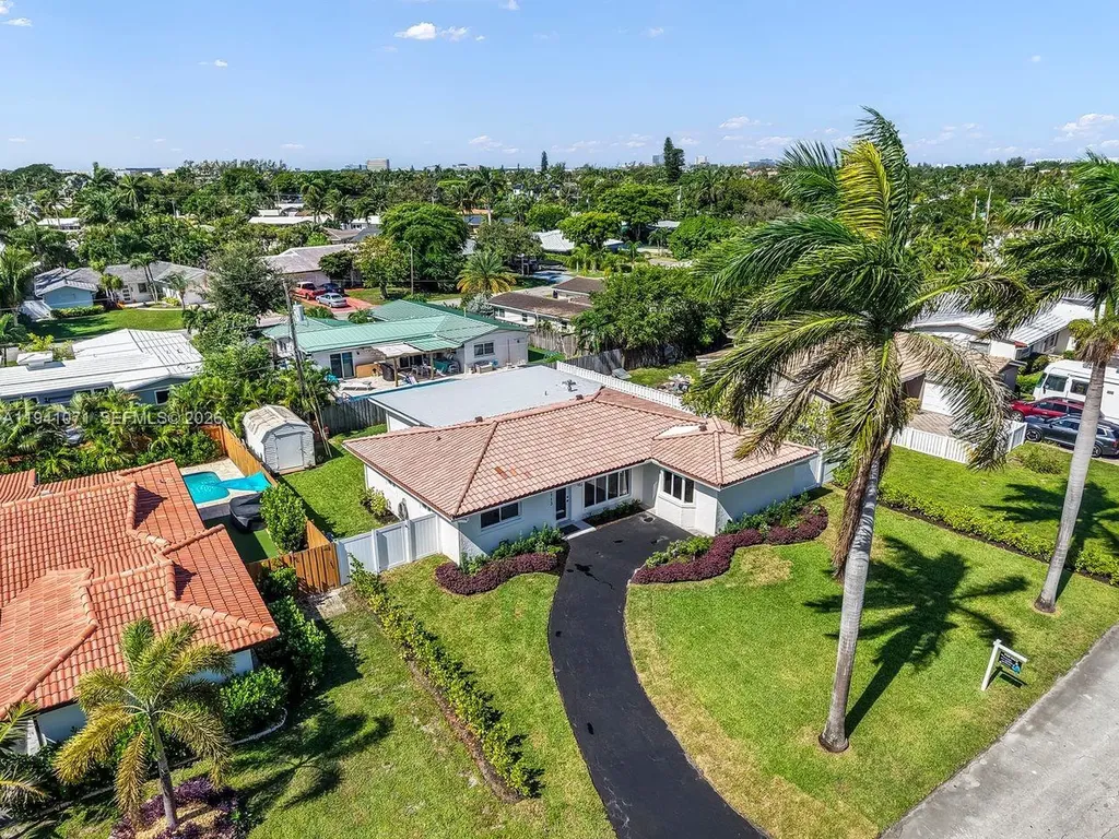 5713 NE 17th Terrace Fort Lauderdale FL 33334