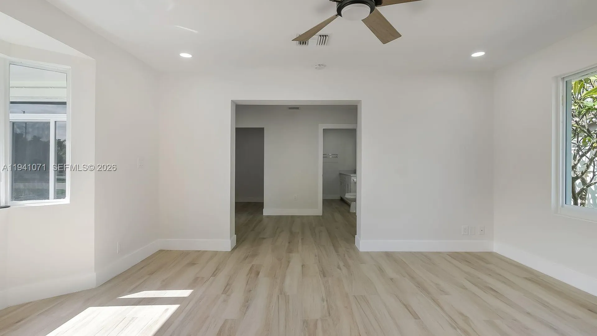 5713 NE 17th Terrace Fort Lauderdale FL 33334