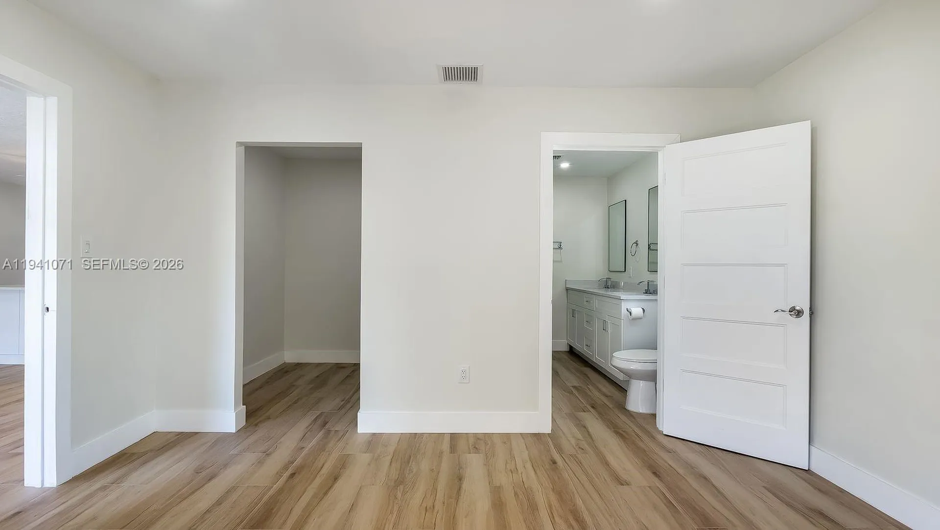 5713 NE 17th Terrace Fort Lauderdale FL 33334