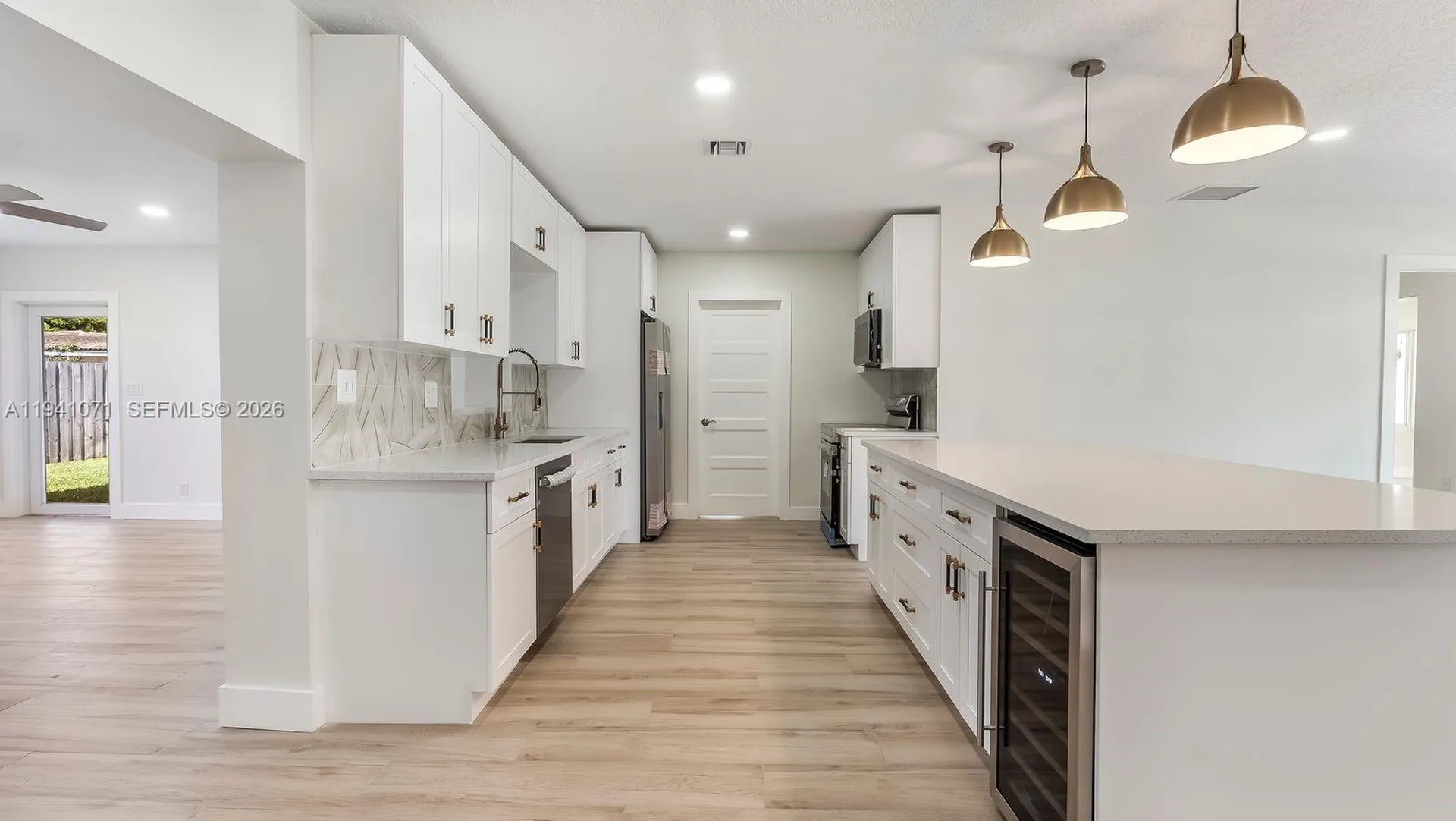 5713 NE 17th Terrace Fort Lauderdale FL 33334