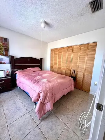 885 NE 213th Terrace Miami FL 33179