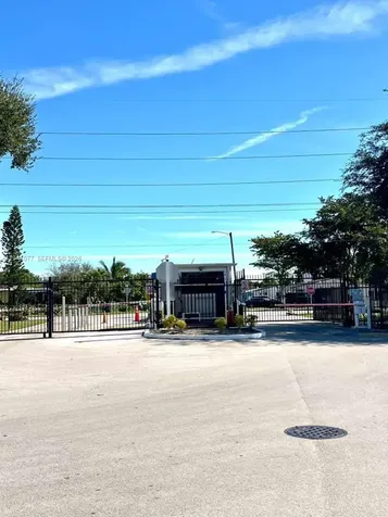 885 NE 213th Terrace Miami FL 33179