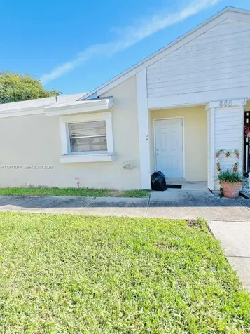 885 NE 213th Terrace Miami FL 33179