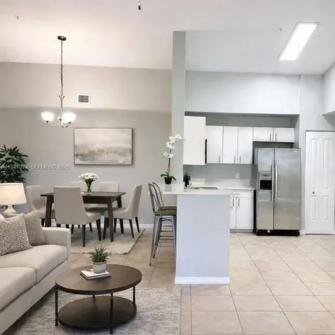 6928 SW 39th Street Davie FL 33314