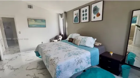 8618 SW 161st Place Miami FL 33193