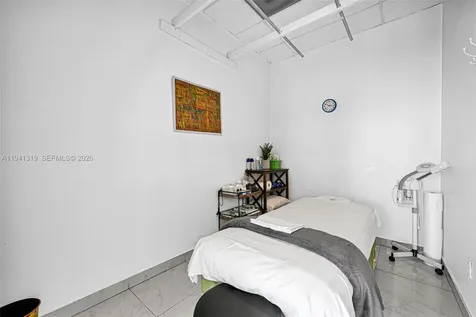 2301 Wilton Drive Wilton Manors FL 33305