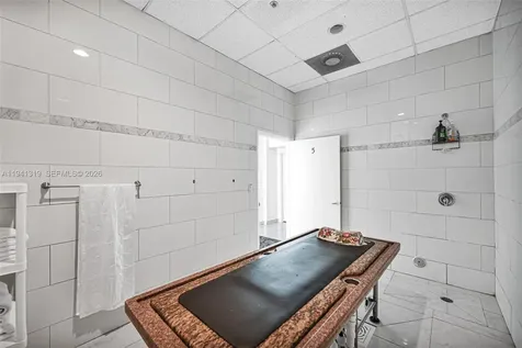2301 Wilton Drive Wilton Manors FL 33305