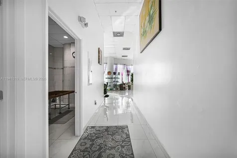 2301 Wilton Drive Wilton Manors FL 33305