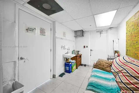 2301 Wilton Drive Wilton Manors FL 33305