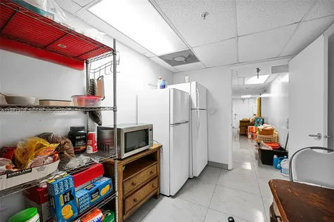 2301 Wilton Drive Wilton Manors FL 33305
