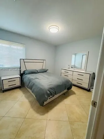10919 NW 67th Terrace Doral FL 33178
