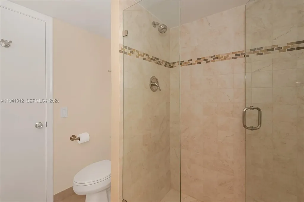 2751 S Ocean Drive Hollywood FL 33019