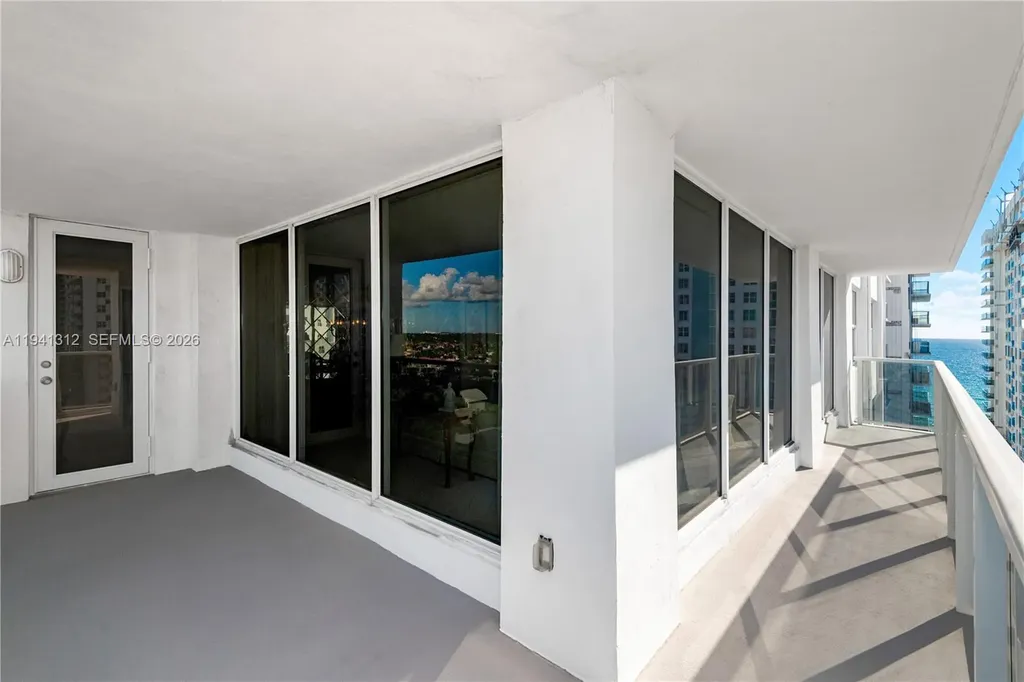 2751 S Ocean Drive Hollywood FL 33019