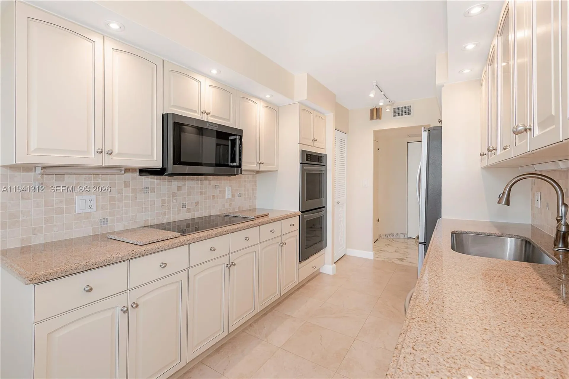 2751 S Ocean Drive Hollywood FL 33019