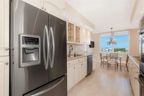 2751 S Ocean Drive Hollywood FL 33019