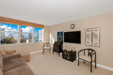 2751 S Ocean Drive Hollywood FL 33019