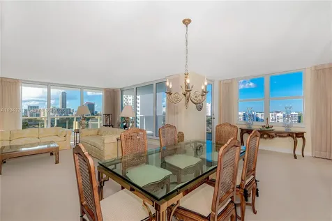 2751 S Ocean Drive Hollywood FL 33019