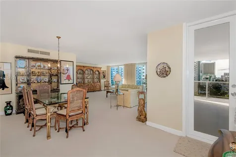 2751 S Ocean Drive Hollywood FL 33019
