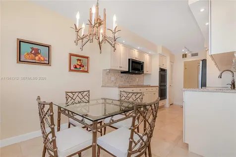 2751 S Ocean Drive Hollywood FL 33019