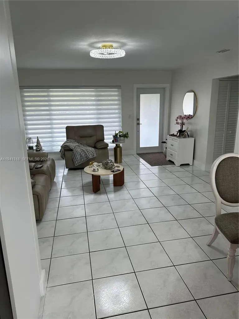 410 N 74th Avenue Hollywood FL 33024