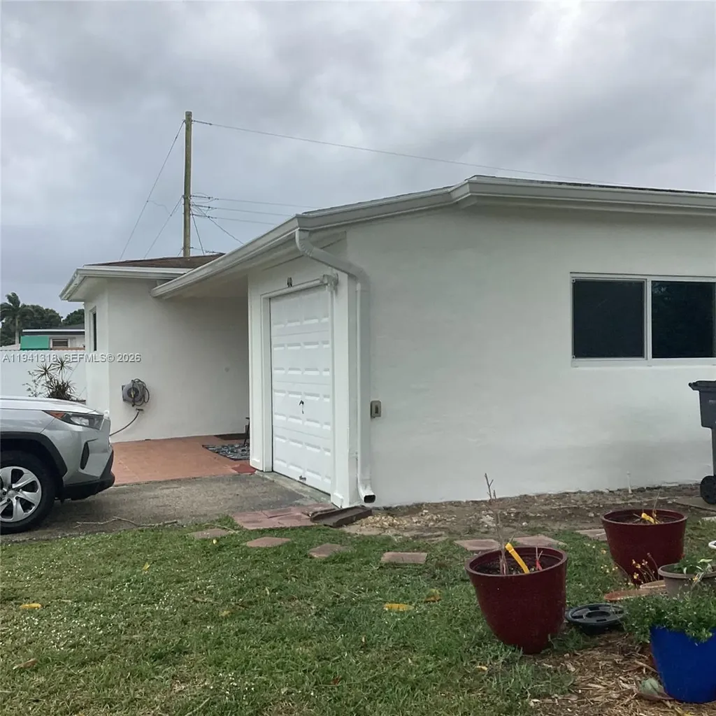 410 N 74th Avenue Hollywood FL 33024