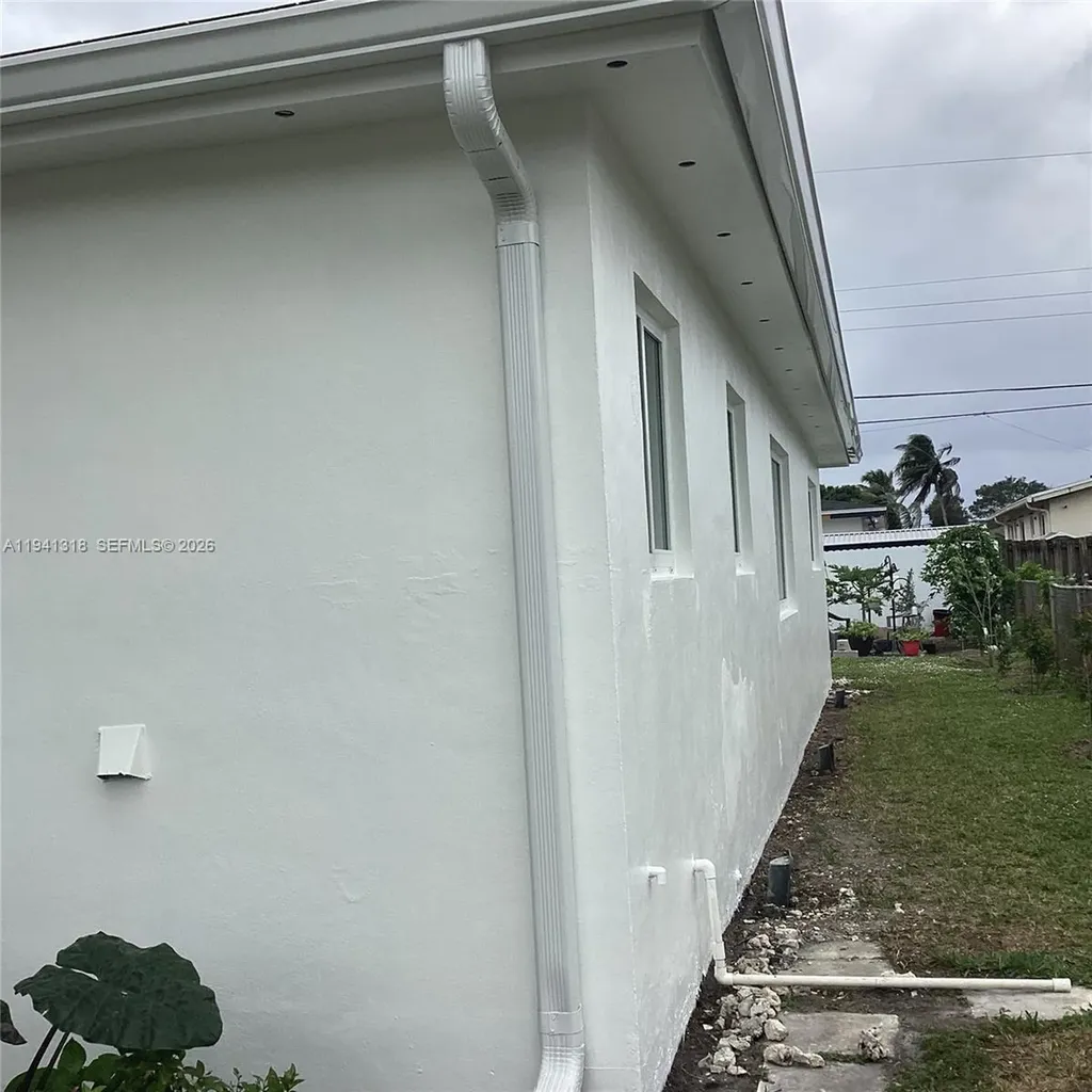 410 N 74th Avenue Hollywood FL 33024
